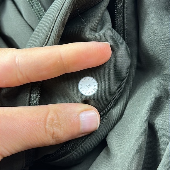 Lululemon Speed Up Crop (21") Dark Olive - Picture 7 of 7